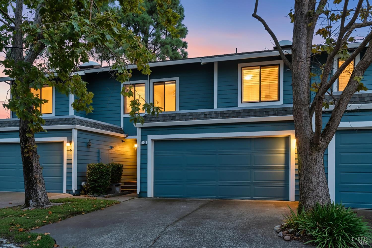 1103 Marylyn Circle Petaluma CA 94954