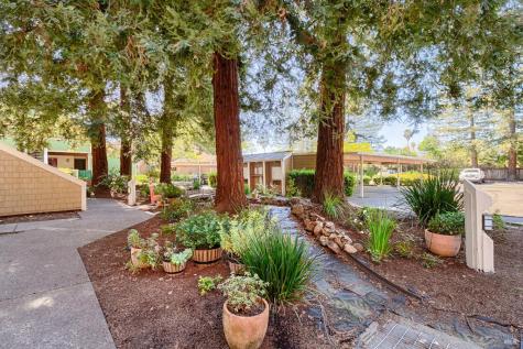 901 Russell Avenue Santa Rosa CA 95403