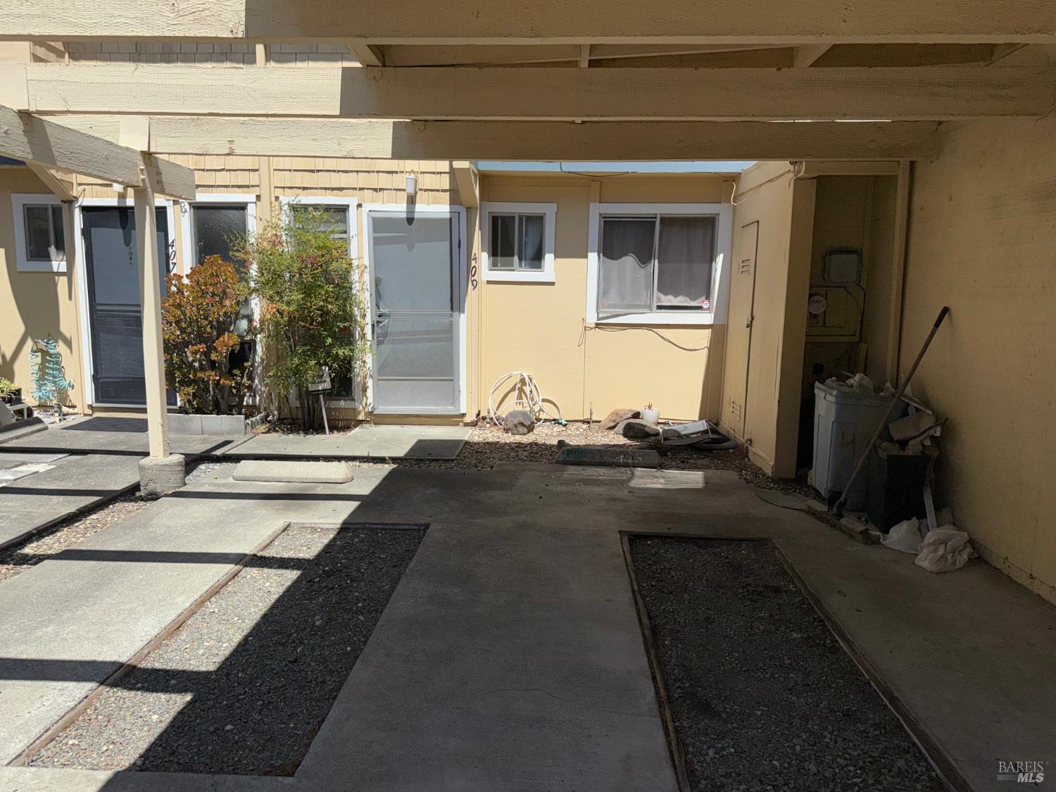 409 Joan Vista Street El Sobrante CA 94803