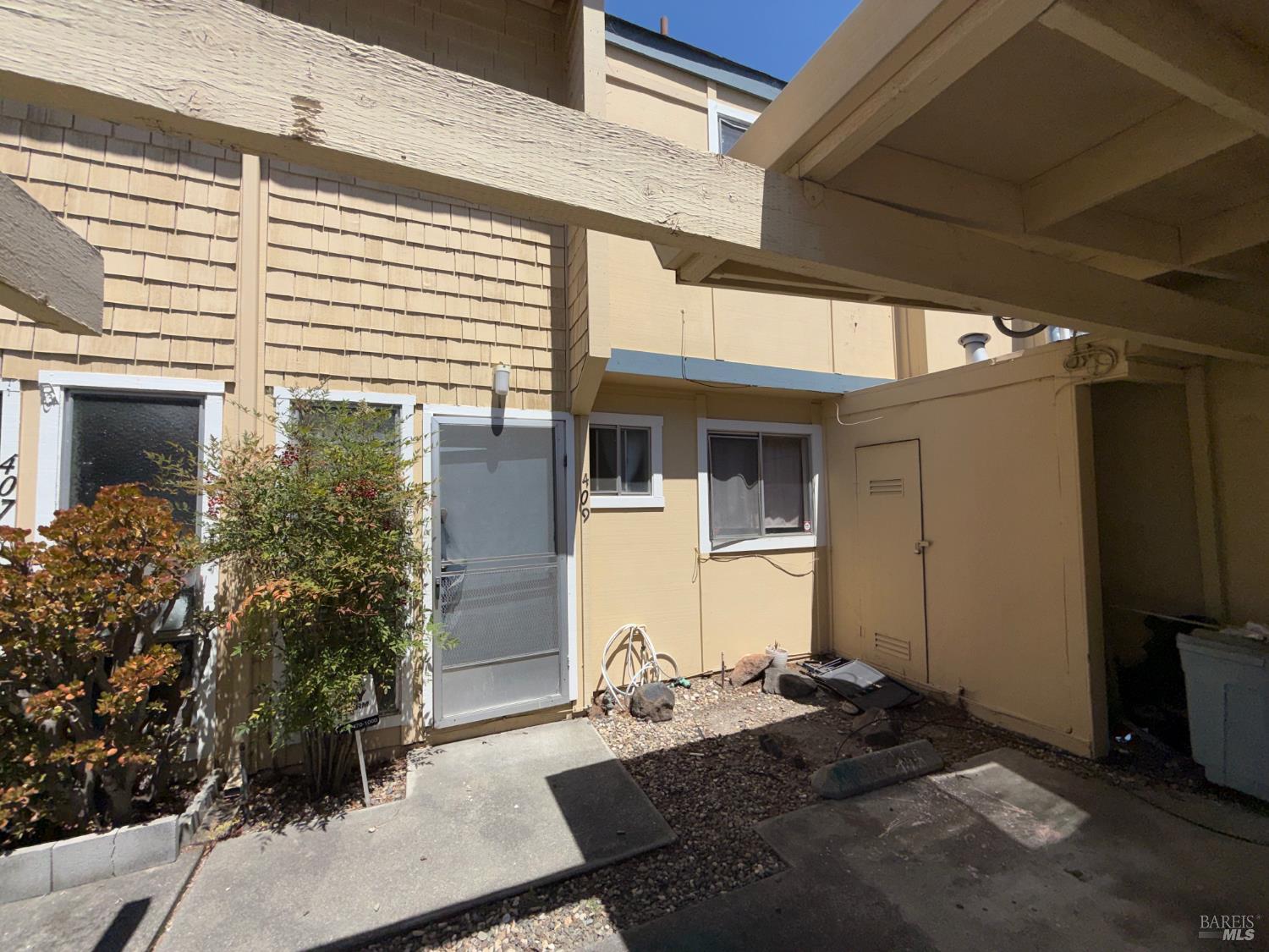 409 Joan Vista Street El Sobrante CA 94803