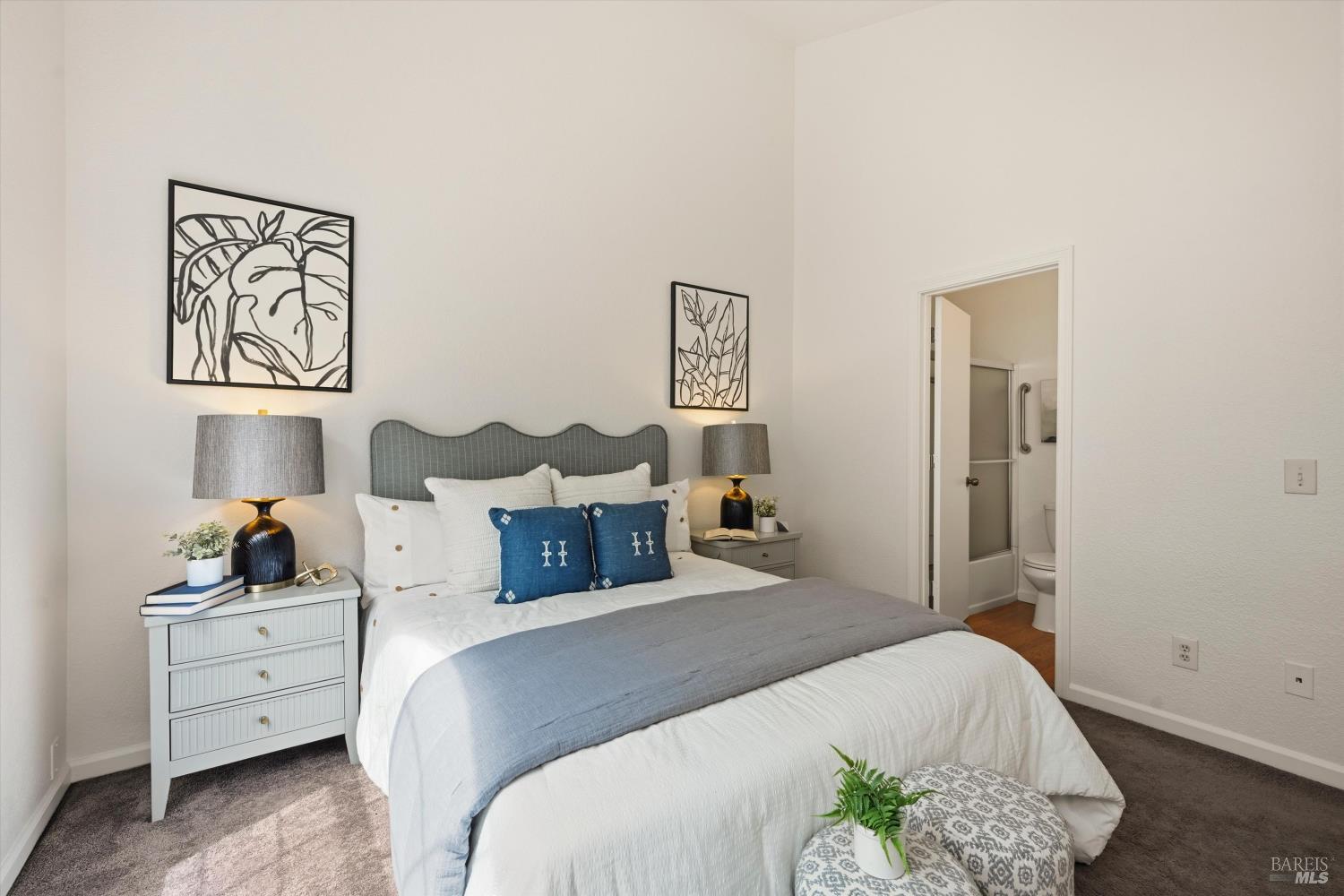 125 Golden Gate Circle Napa CA 94558