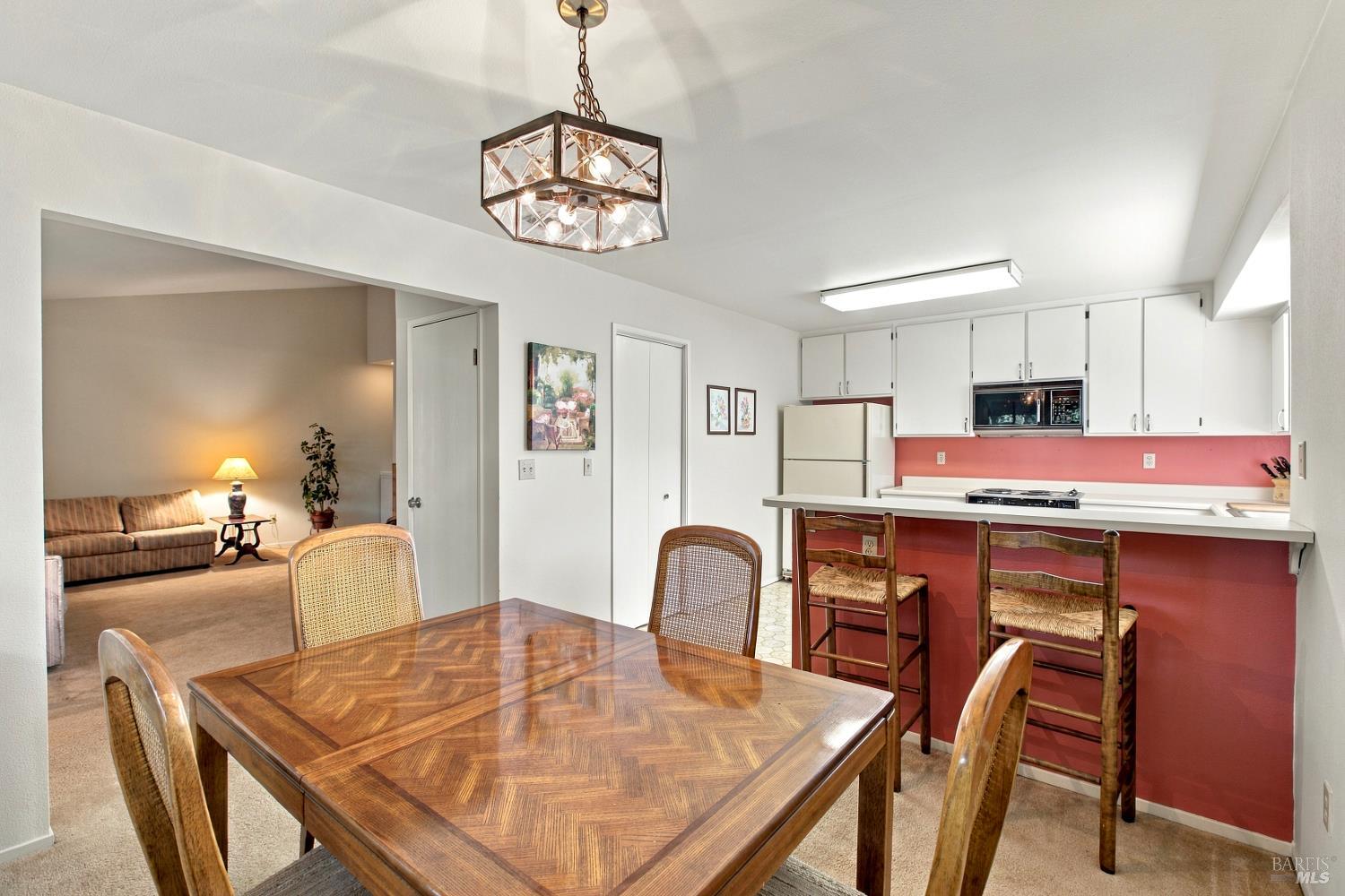 256 W Agua Caliente Road Sonoma CA 95476