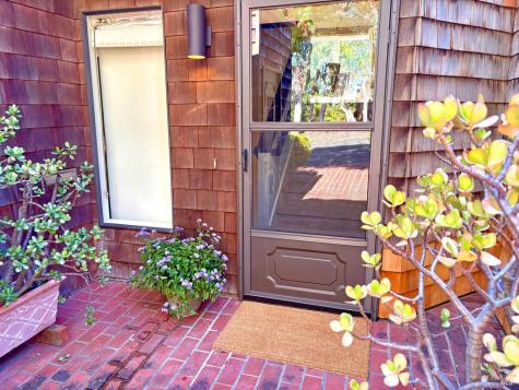 221 El Faisan Drive San Rafael CA 94903