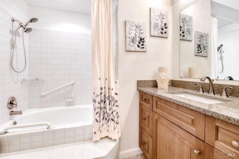 98 Village Circle San Rafael CA 94903