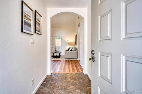 98 Village Circle San Rafael CA 94903
