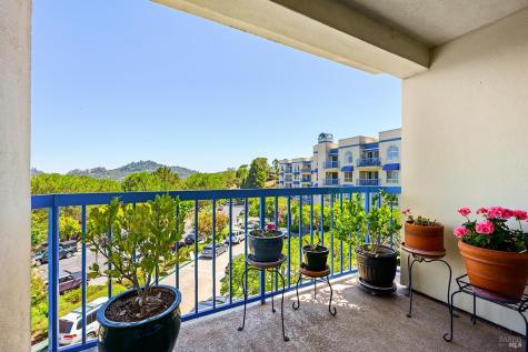 100 Thorndale Drive San Rafael CA 94903