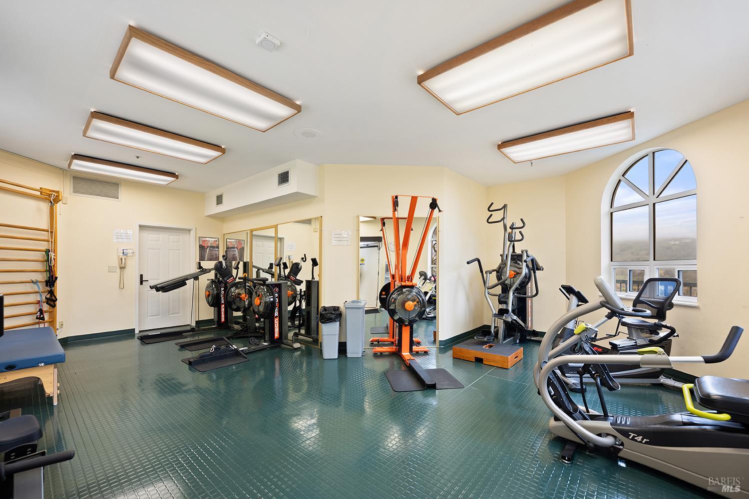 100 Thorndale Drive San Rafael CA 94903
