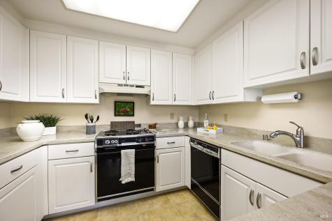 100 Thorndale Drive San Rafael CA 94903