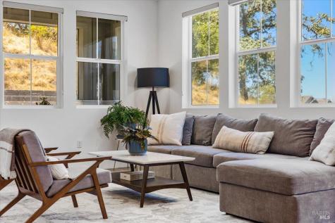 649 Semillon Lane Santa Rosa CA 95403