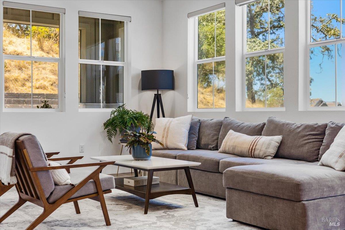 649 Semillon Lane Santa Rosa CA 95403