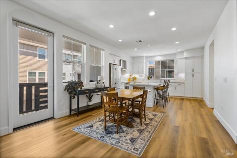 649 Semillon Lane Santa Rosa CA 95403