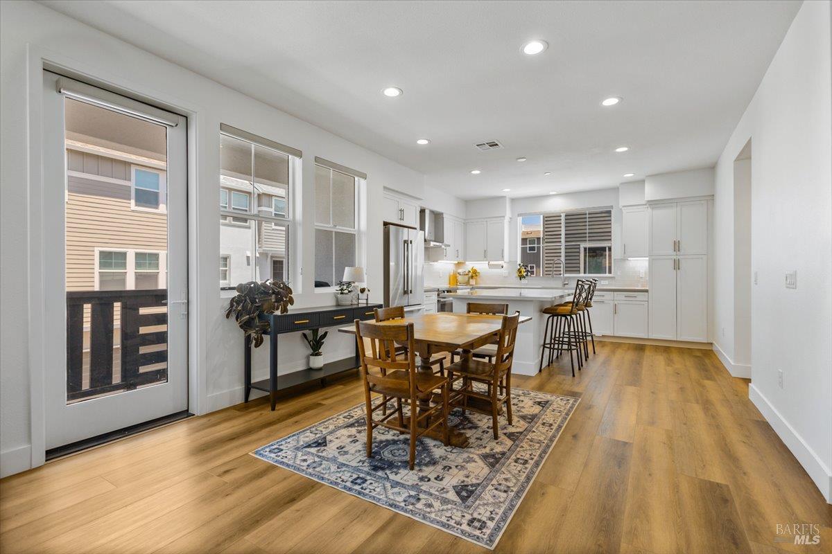 649 Semillon Lane Santa Rosa CA 95403