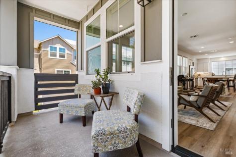 649 Semillon Lane Santa Rosa CA 95403