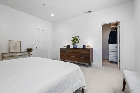 649 Semillon Lane Santa Rosa CA 95403