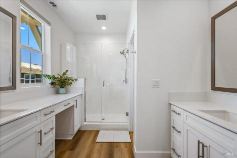 649 Semillon Lane Santa Rosa CA 95403