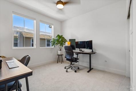 649 Semillon Lane Santa Rosa CA 95403