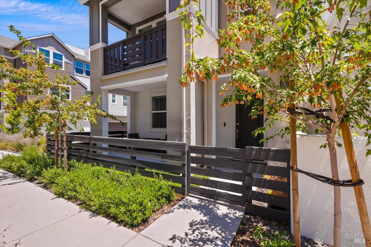 649 Semillon Lane Santa Rosa CA 95403