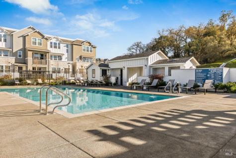 649 Semillon Lane Santa Rosa CA 95403