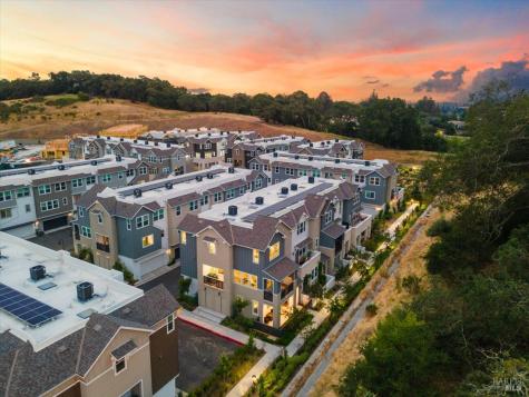 649 Semillon Lane Santa Rosa CA 95403