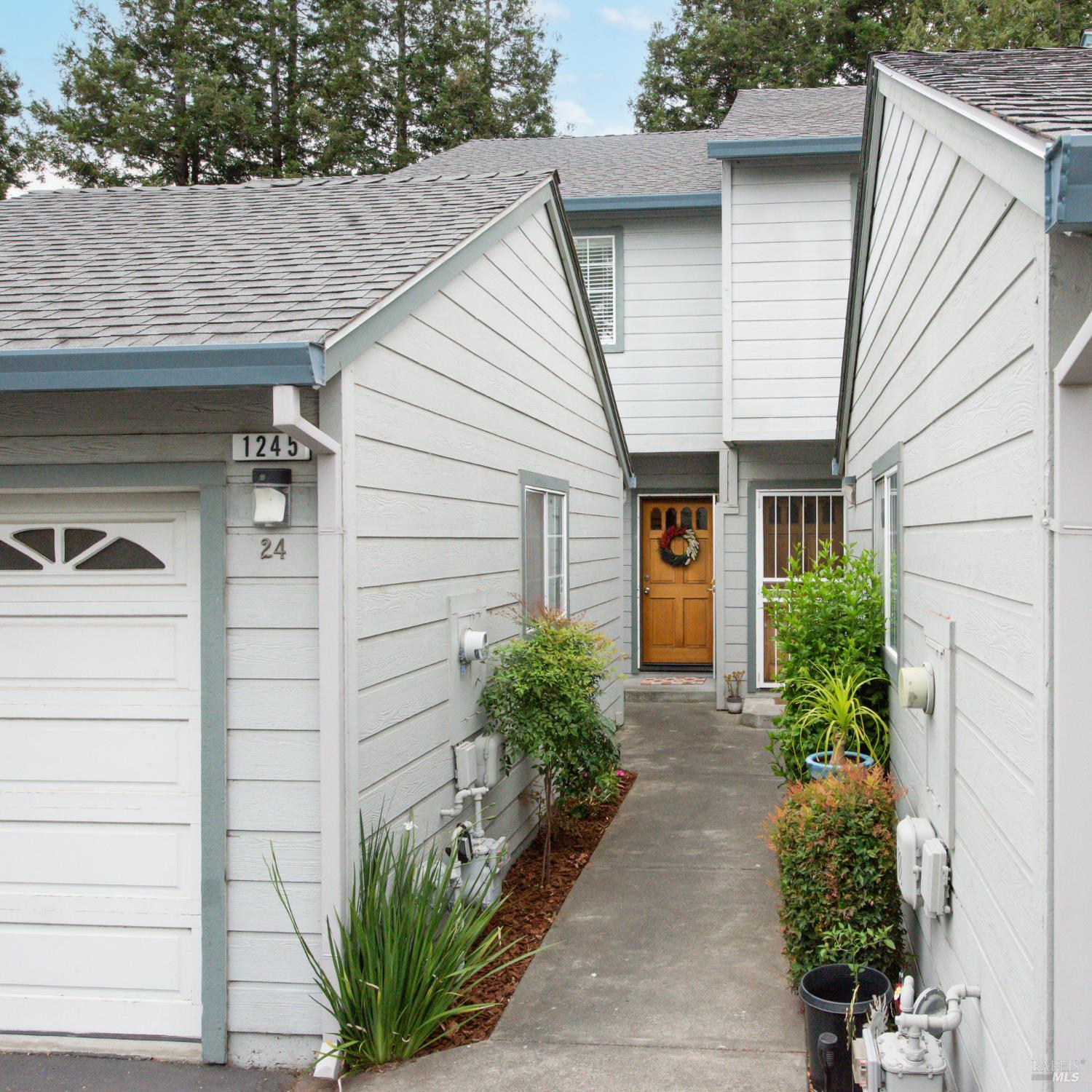 1245 Eardley Avenue Santa Rosa CA 95401
