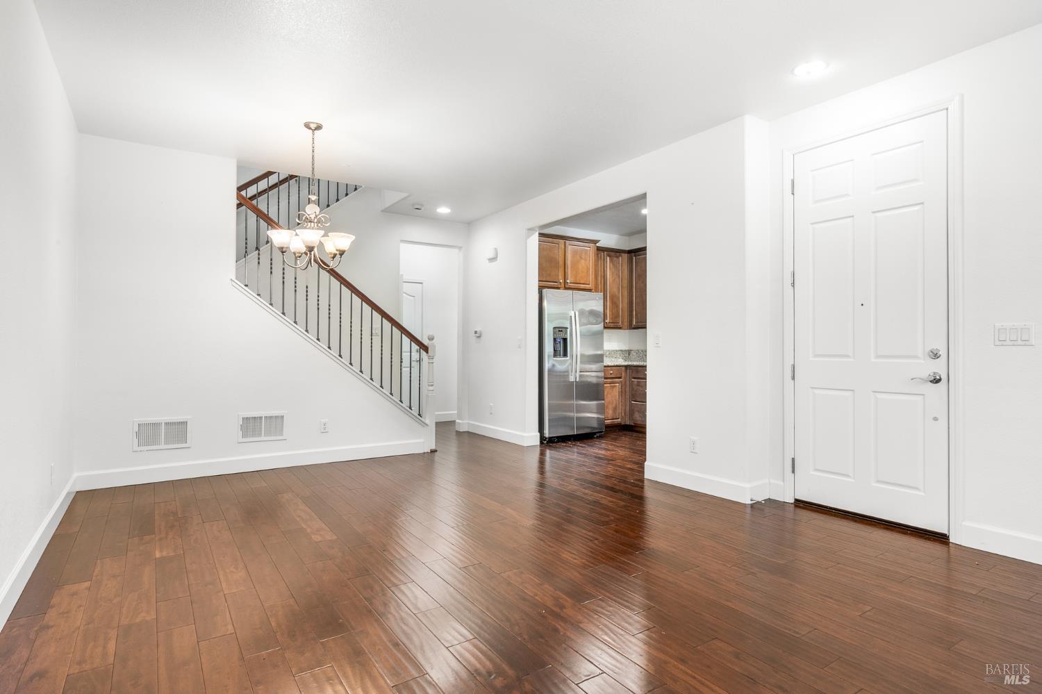 2216 Bell Flower Lane Santa Rosa CA 95404