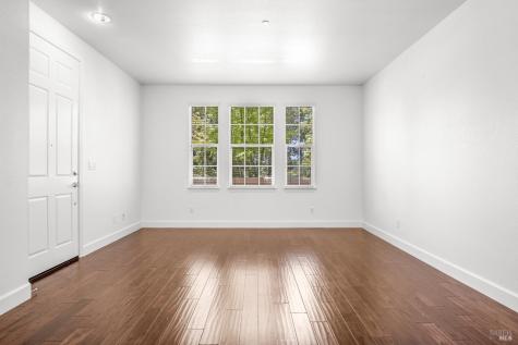 2216 Bell Flower Lane Santa Rosa CA 95404