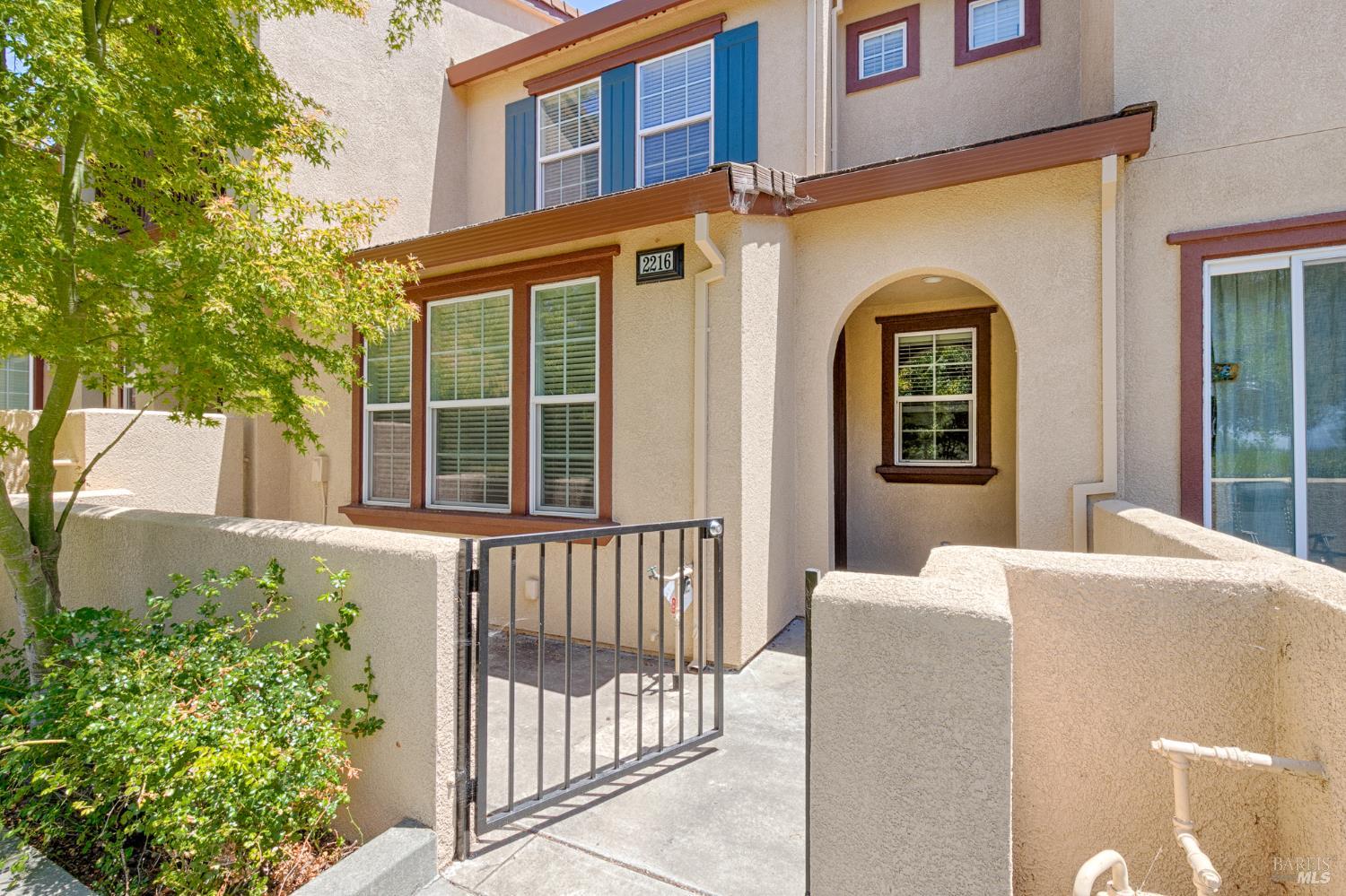 2216 Bell Flower Lane Santa Rosa CA 95404