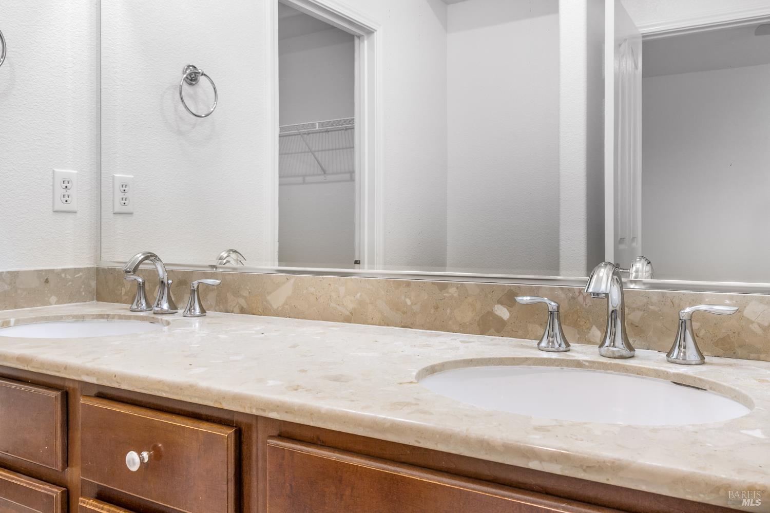 2216 Bell Flower Lane Santa Rosa CA 95404