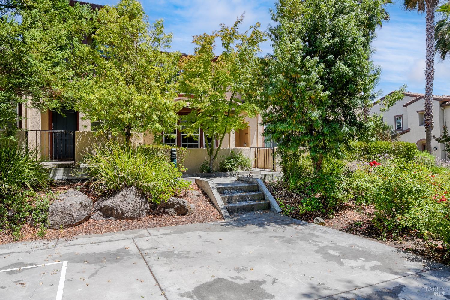 2216 Bell Flower Lane Santa Rosa CA 95404
