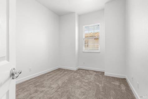 2216 Bell Flower Lane Santa Rosa CA 95404