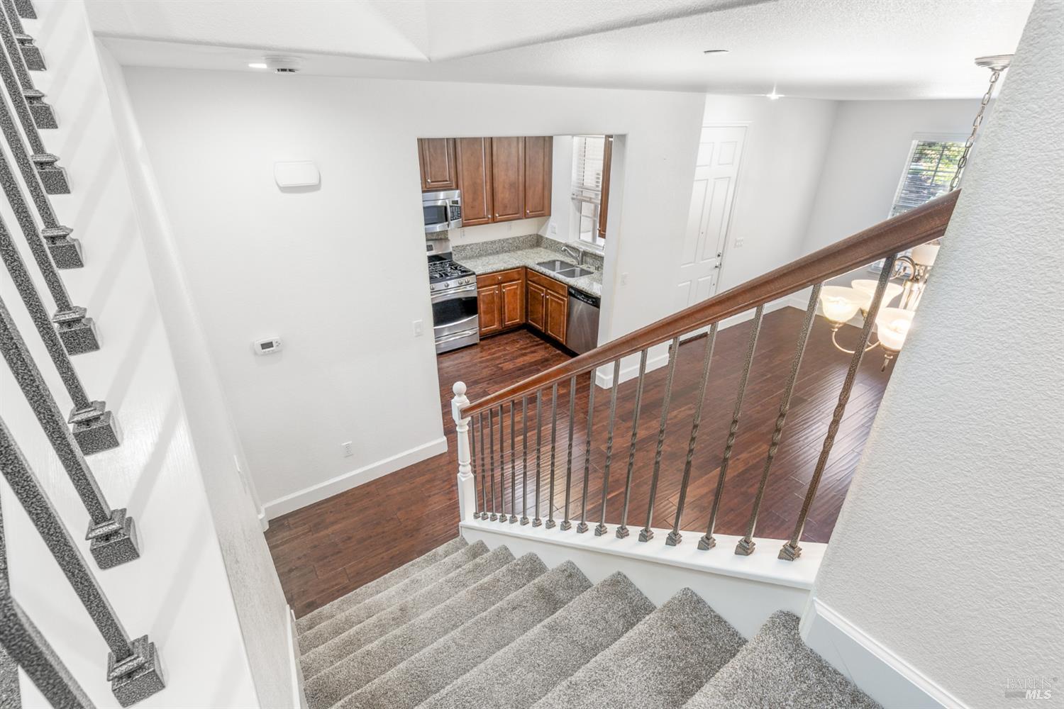 2216 Bell Flower Lane Santa Rosa CA 95404
