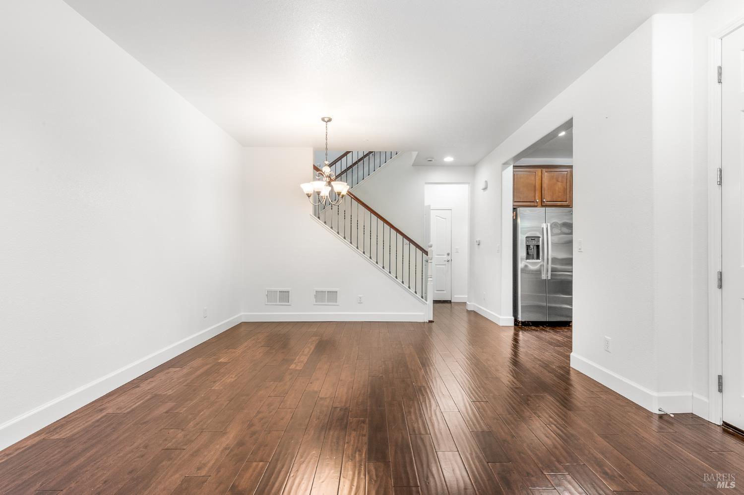 2216 Bell Flower Lane Santa Rosa CA 95404