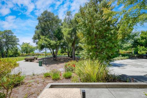 2216 Bell Flower Lane Santa Rosa CA 95404