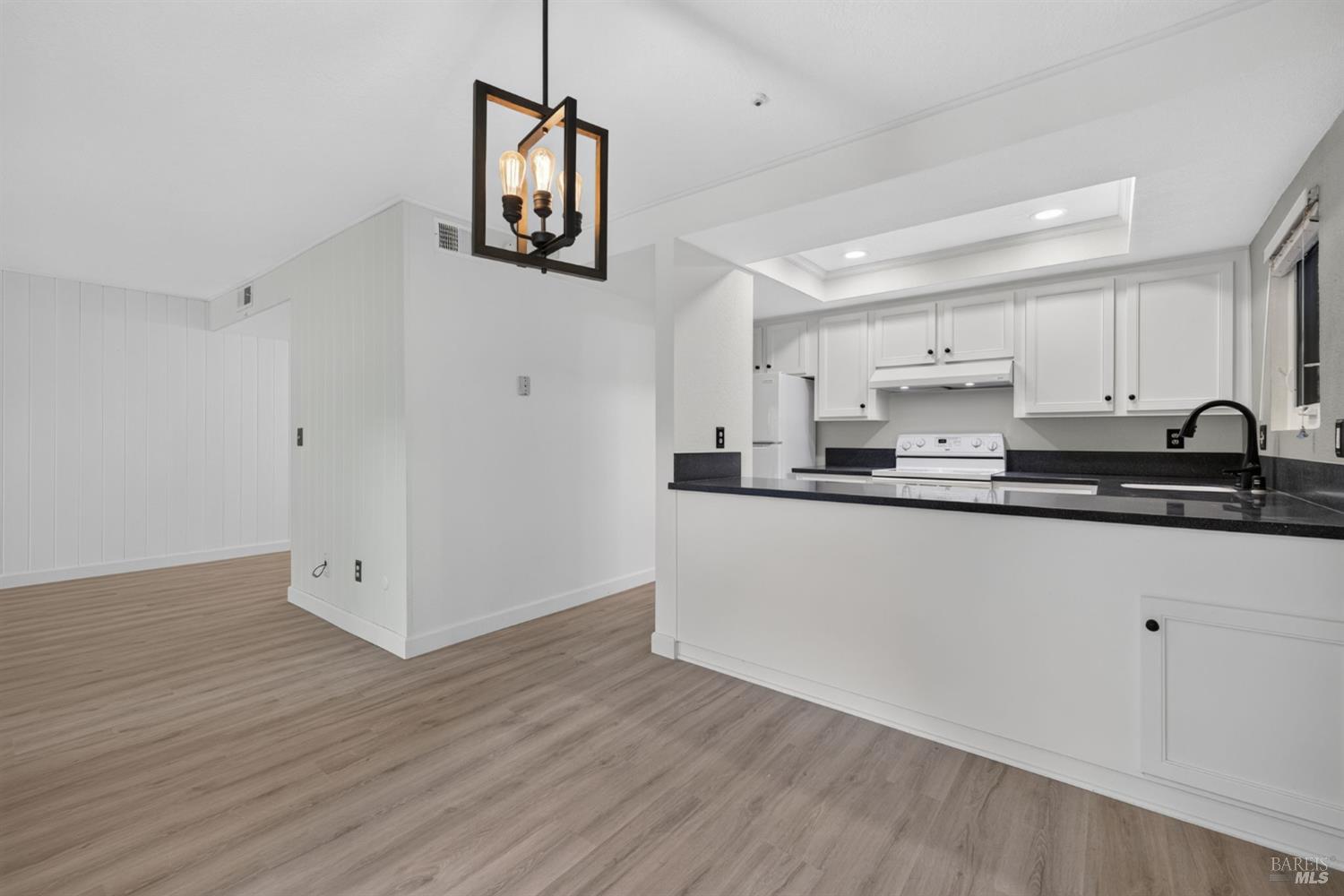 300 Los Alamos Road Santa Rosa CA 95409