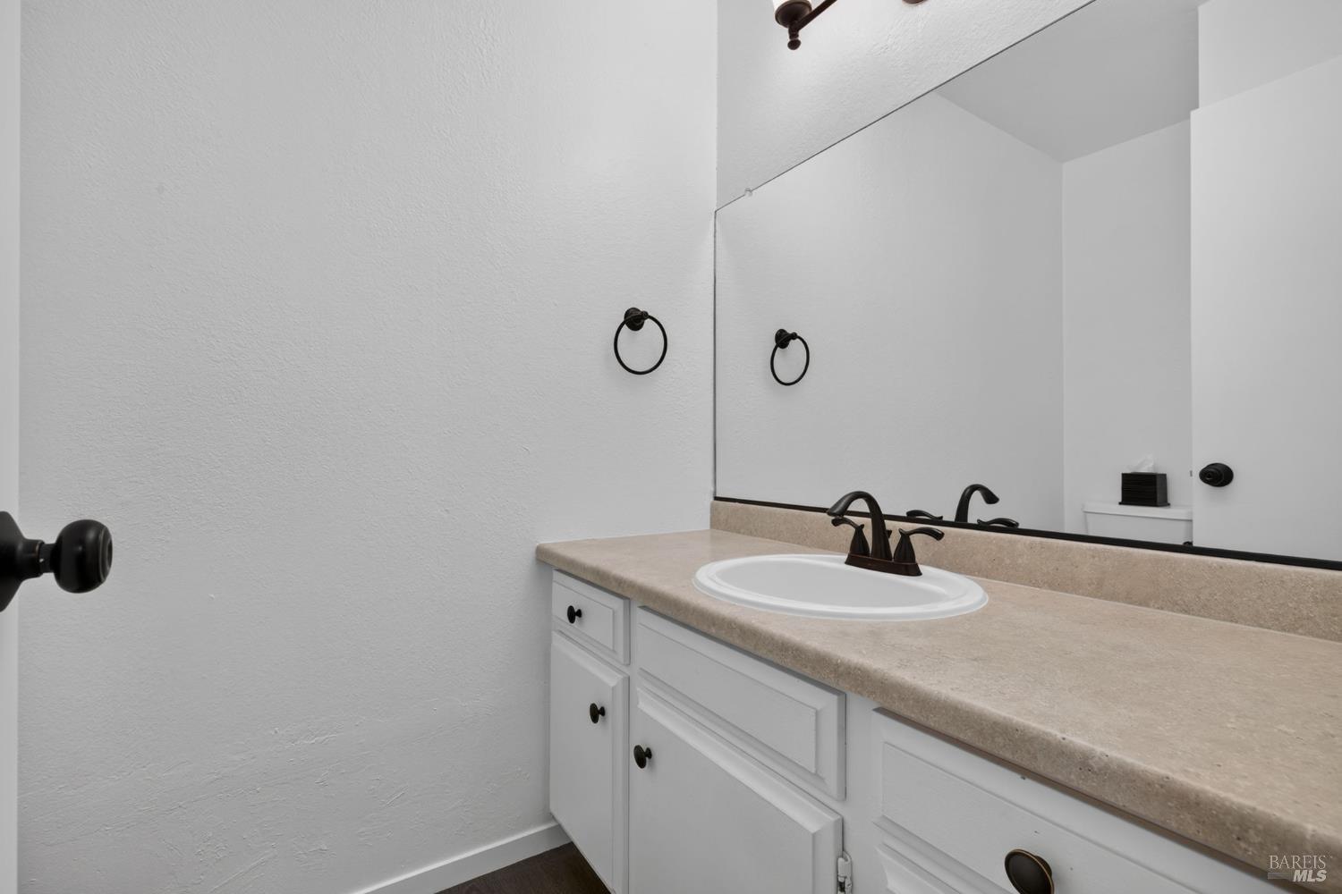 300 Los Alamos Road Santa Rosa CA 95409