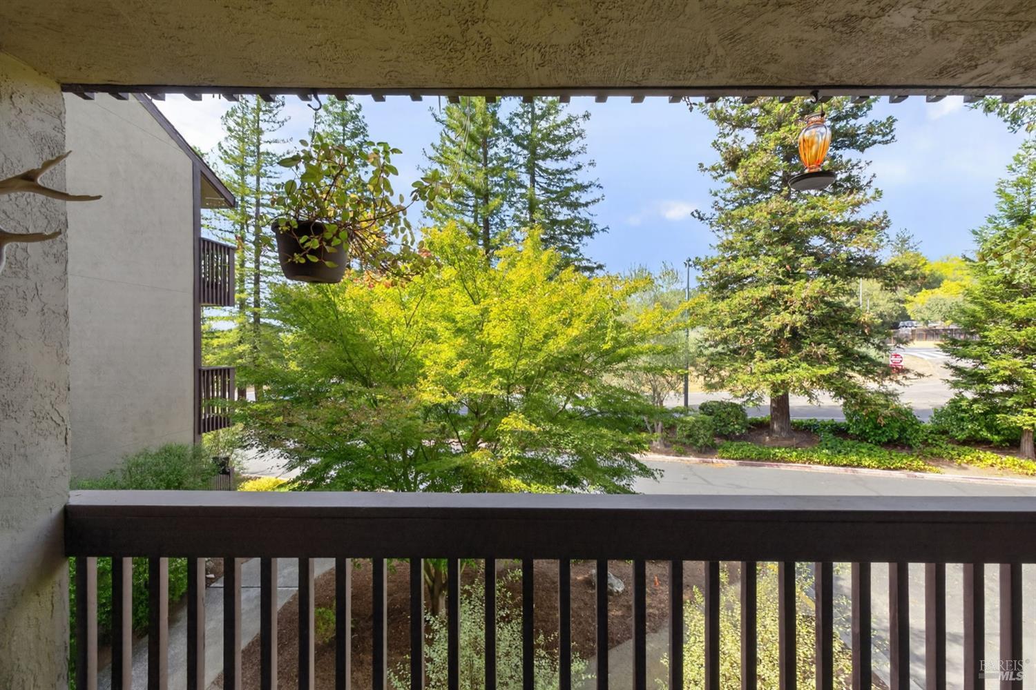 300 Los Alamos Road Santa Rosa CA 95409