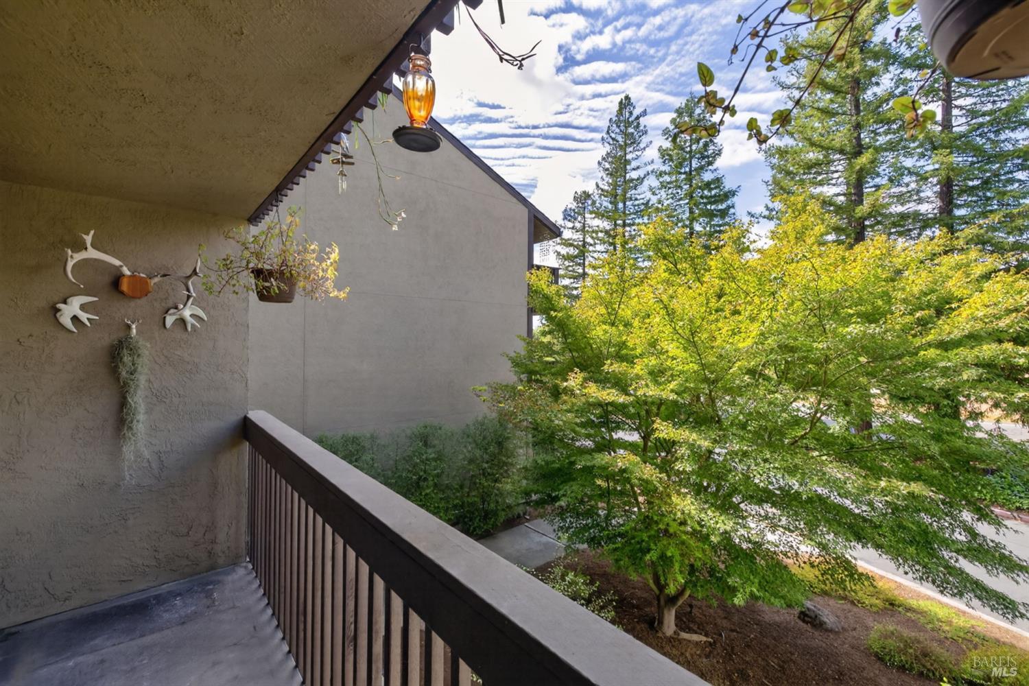 300 Los Alamos Road Santa Rosa CA 95409