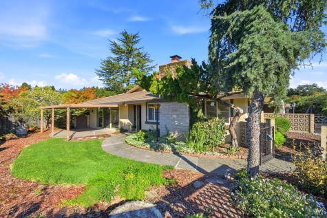 442 Las Casitas Court Santa Rosa CA 95403