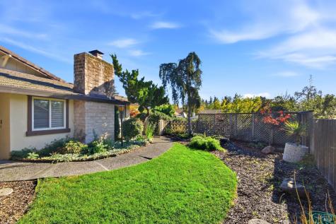 442 Las Casitas Court Santa Rosa CA 95403