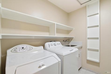 442 Las Casitas Court Santa Rosa CA 95403