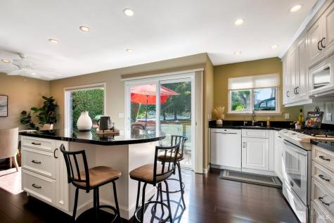 95 Caribe Isle Novato CA 94949