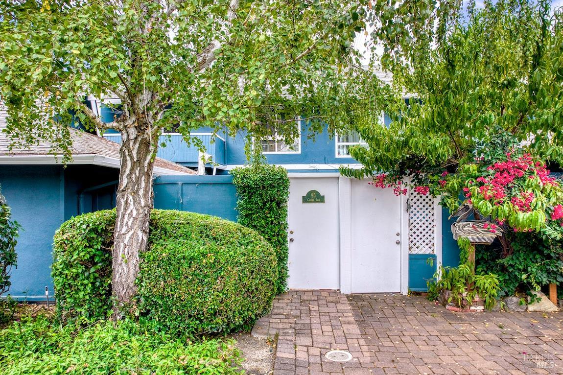95 Caribe Isle Novato CA 94949