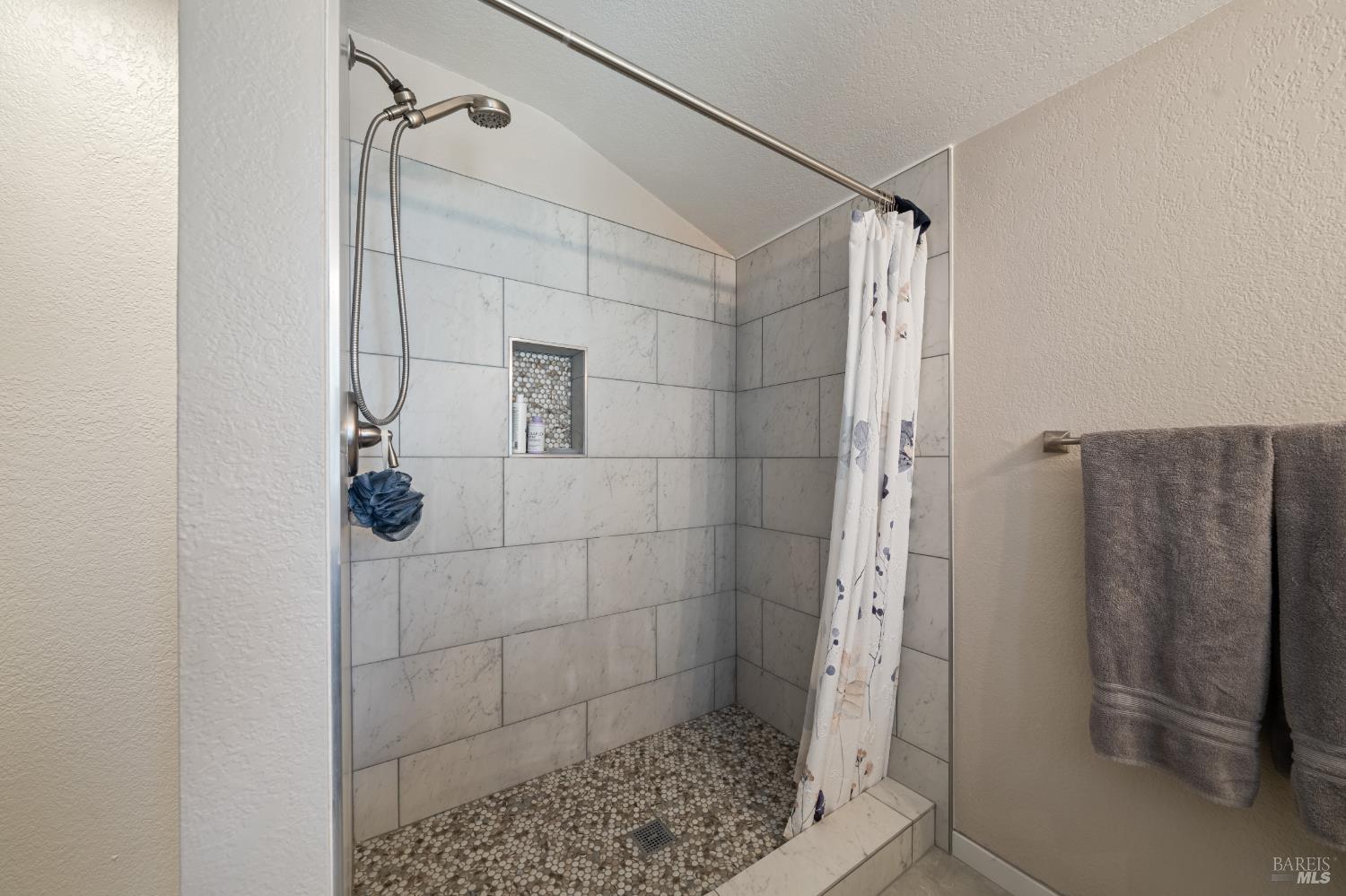 1752 Stuart Court Benicia CA 94510