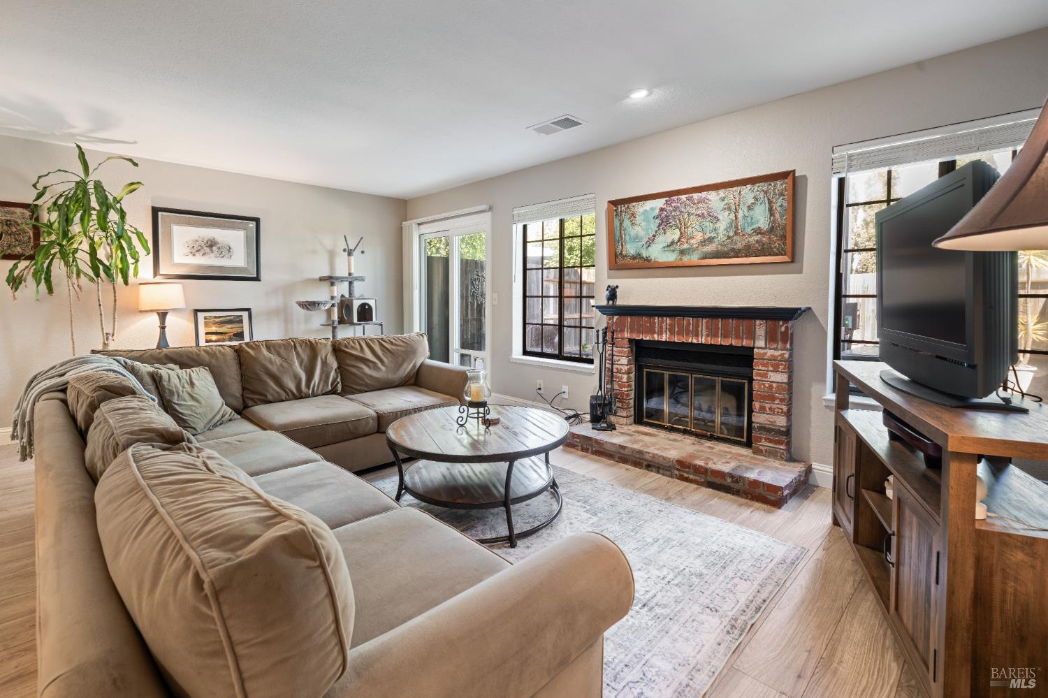 1752 Stuart Court Benicia CA 94510