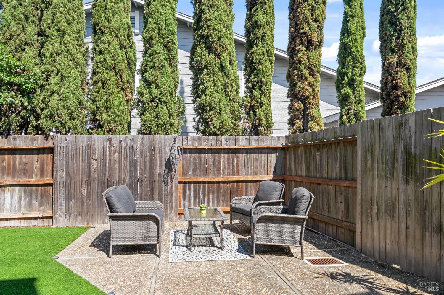 1752 Stuart Court Benicia CA 94510