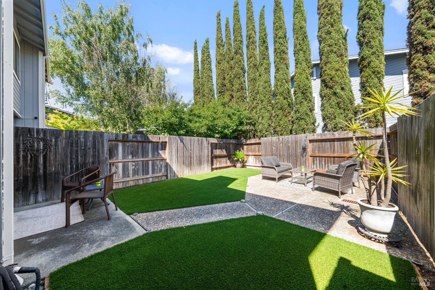 1752 Stuart Court Benicia CA 94510