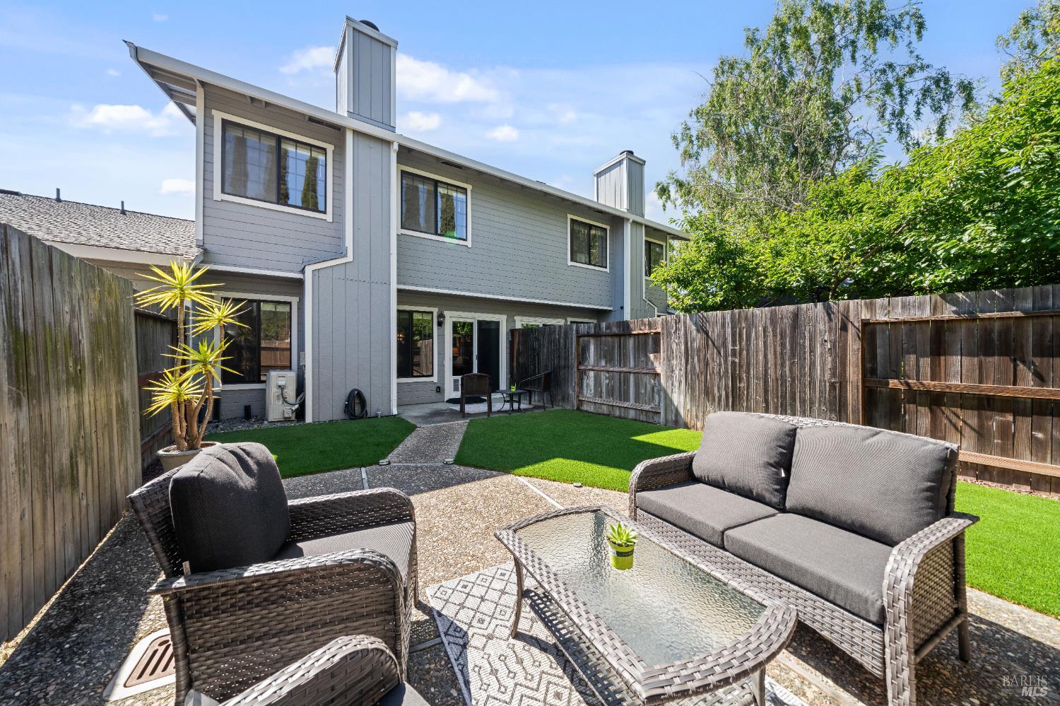 1752 Stuart Court Benicia CA 94510