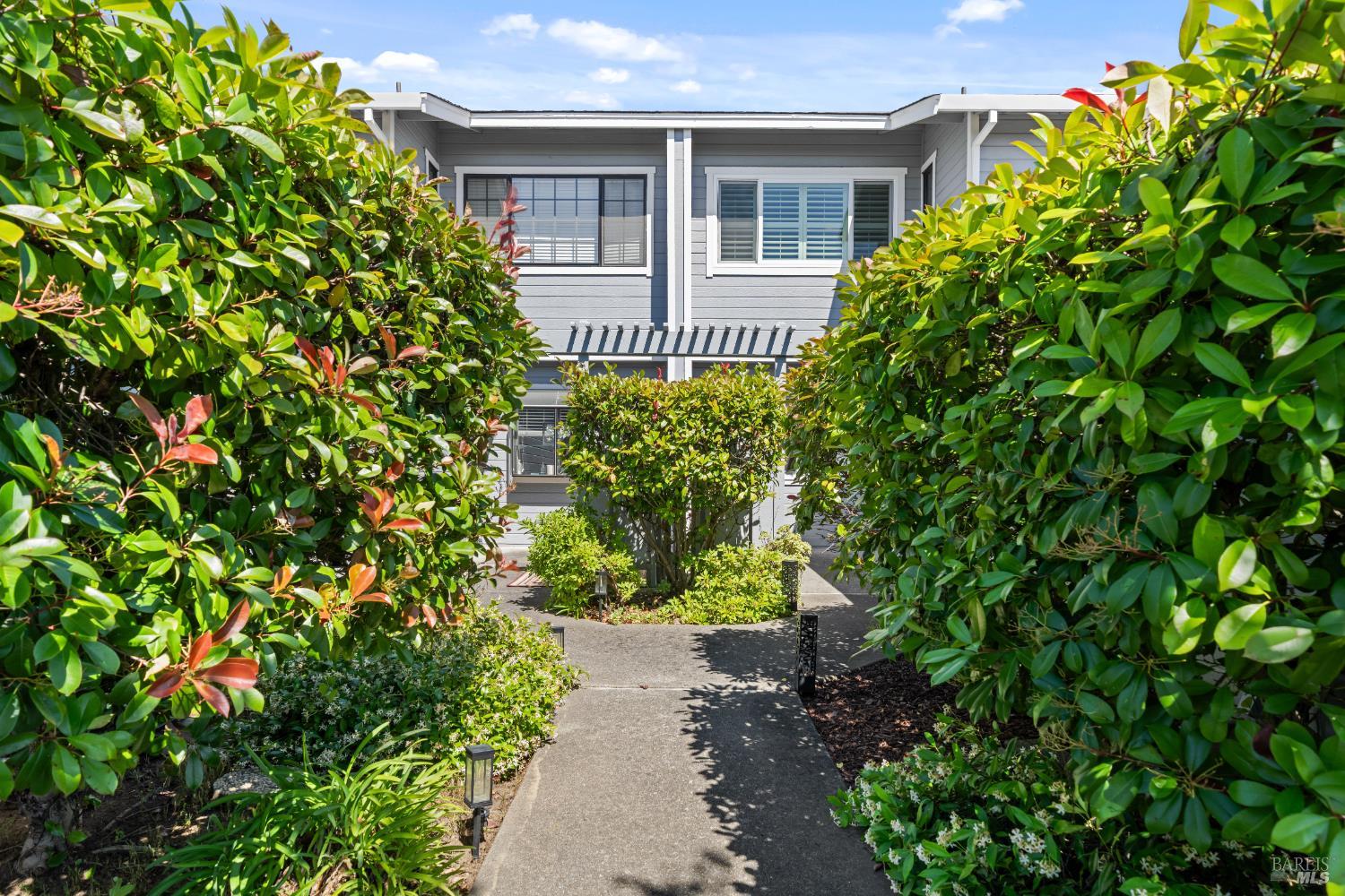 1752 Stuart Court Benicia CA 94510