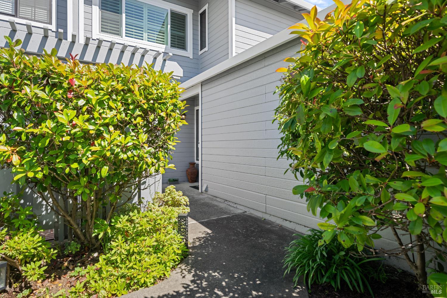1752 Stuart Court Benicia CA 94510