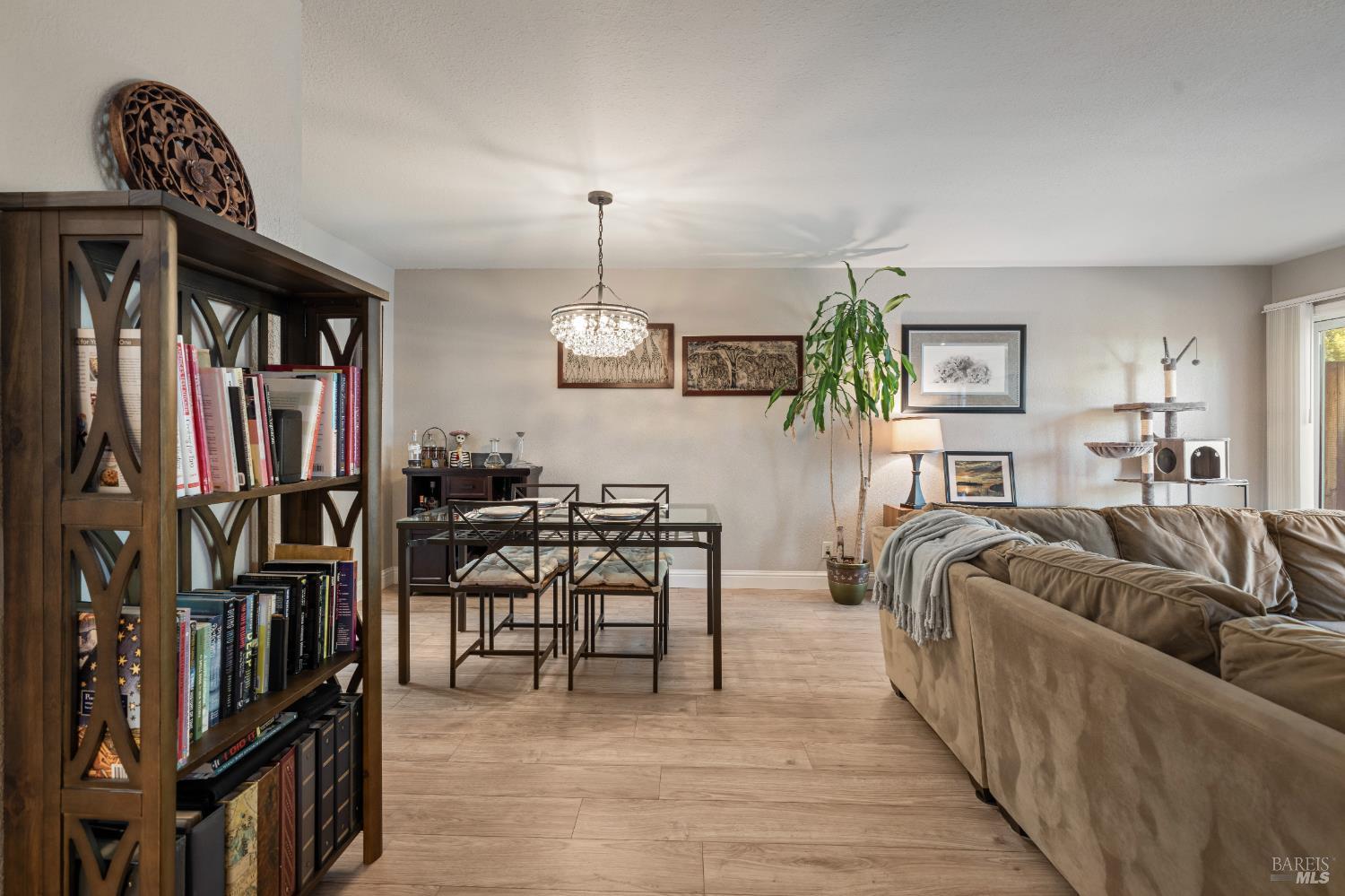 1752 Stuart Court Benicia CA 94510
